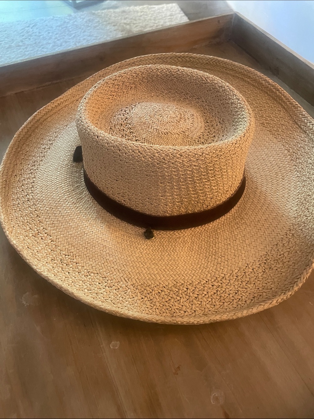 Prana Natural Straw Wide-Brim Hat with Brown Band Made in Equador